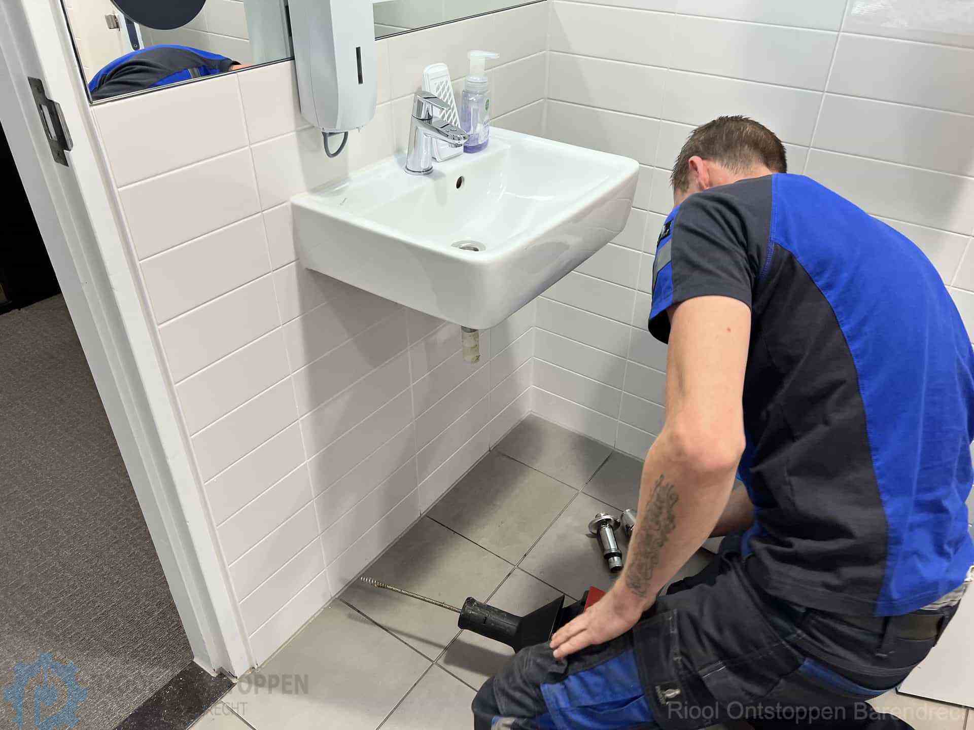 Gootsteen ontstoppen Barendrecht Gootsteen ontstoppen Barendrecht